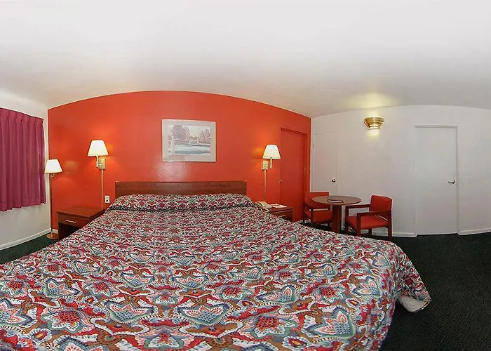 Hotel Econo