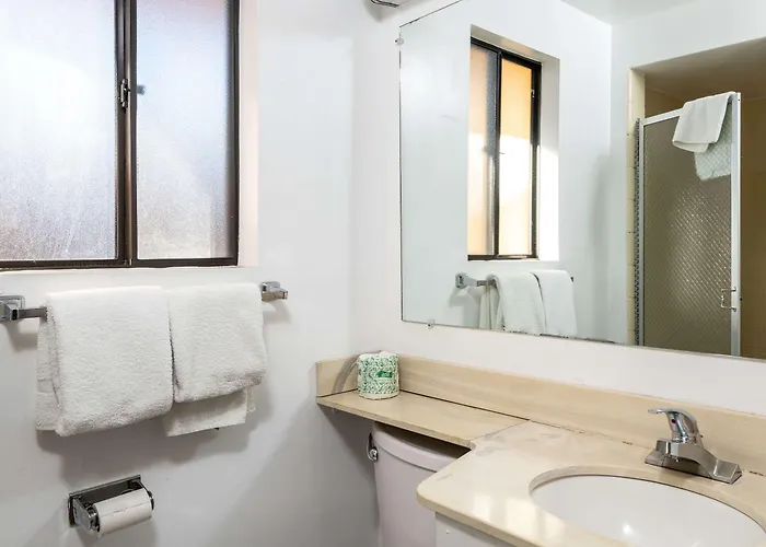Hotel Econo 2*