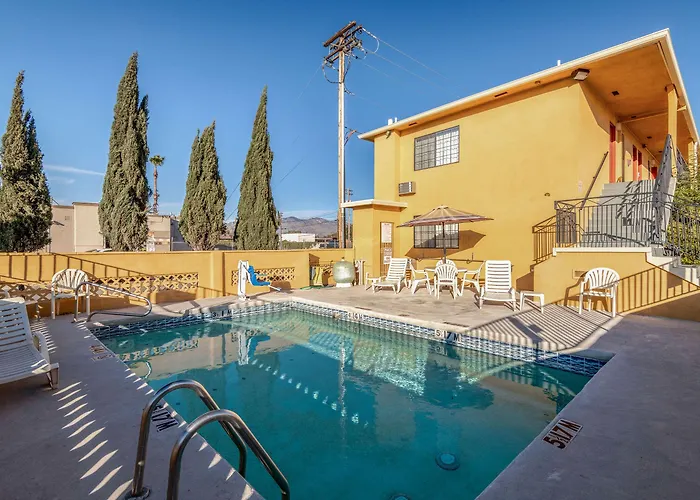 Hotel Econo Tucson